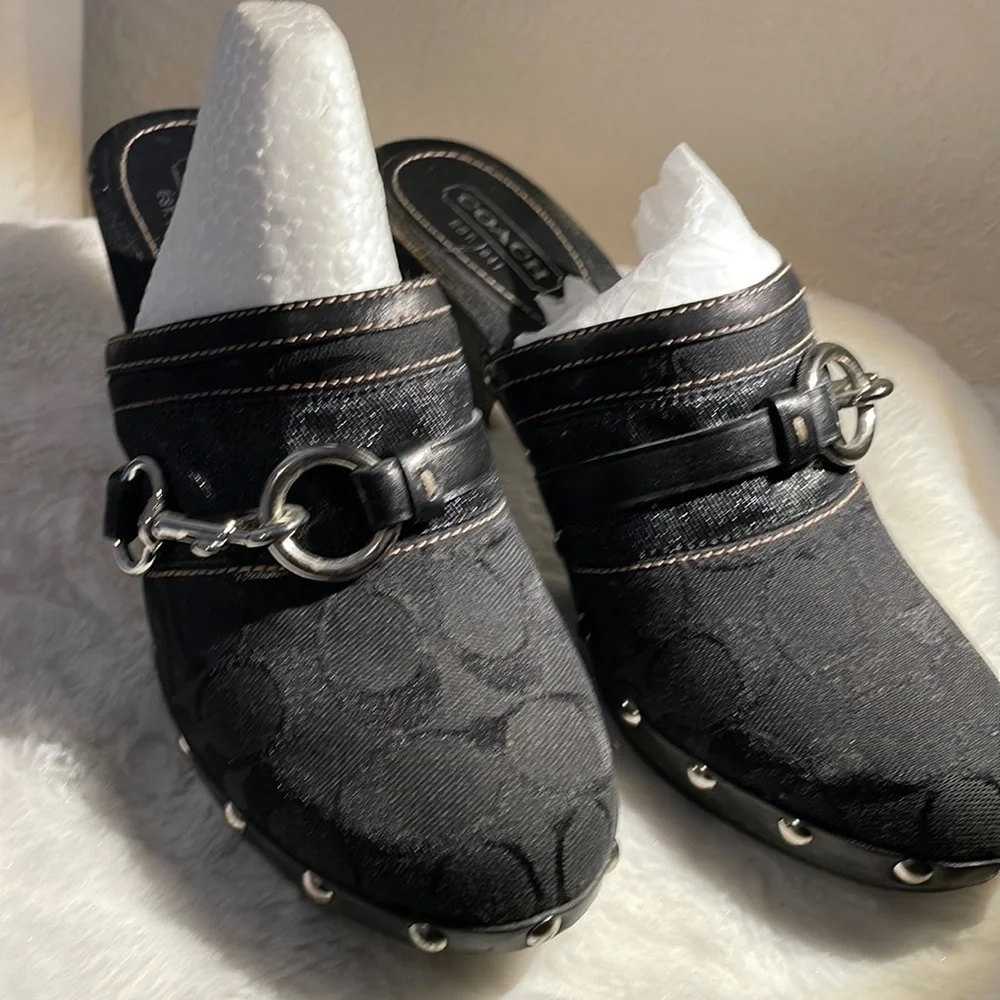COACH -EST 1941 sandal